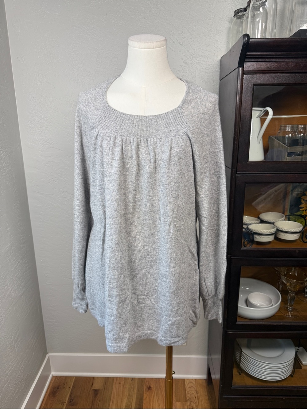 Precious Fibers 100% Cashmere Gray Tunic Sweater NWT Quiet Luxury Size L